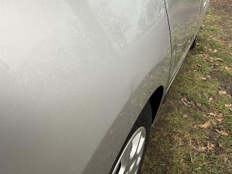 Hyundai I-30  picture 16