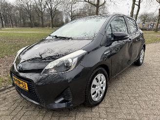 Schadeauto Toyota Yaris  2014/1