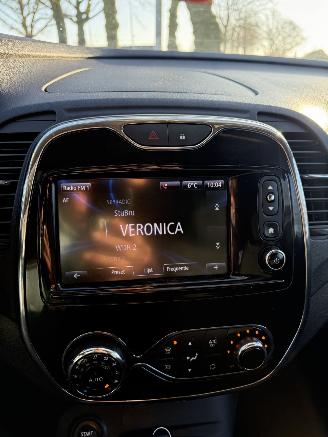 Renault Captur  picture 19