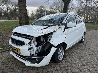 krockskadad bil auto Mitsubishi   2016/1