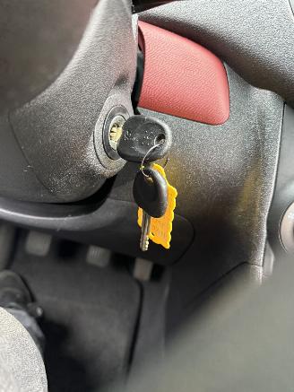 Hyundai I-10  picture 18