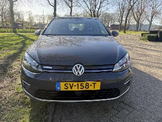 Volkswagen e-Golf  picture 8