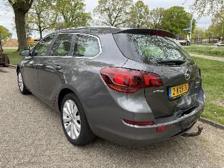 Opel Astra SPORTS TOURER picture 3