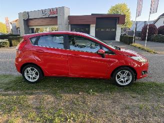 Ford Fiesta  picture 6