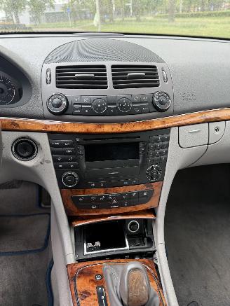 Mercedes E-klasse 200 picture 14