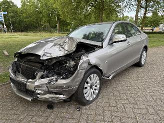 Unfallwagen Mercedes C-klasse  2008/1