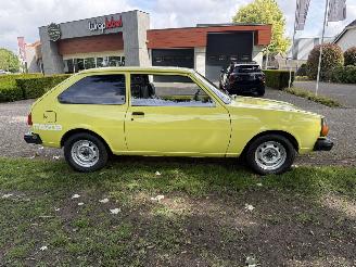Mazda 323  picture 6