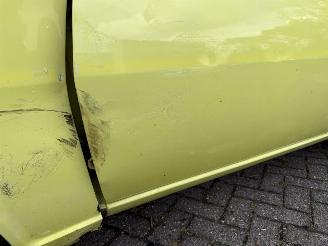 Mazda 323  picture 11