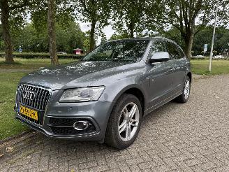 Damaged car Audi Q5  2012/1