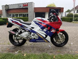 Honda CBR 600 F picture 5