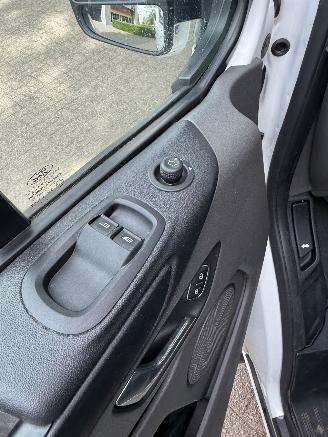 Ford Transit Custom CUSTOM picture 28
