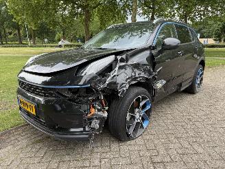Schadeauto Lynk & Co 01  2022/1
