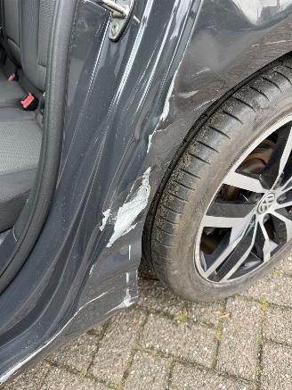 Volkswagen e-Golf  picture 15