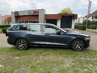 Volvo V-60  picture 6