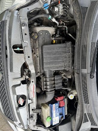 Suzuki Swift  picture 25