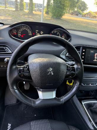 Peugeot 308  picture 20