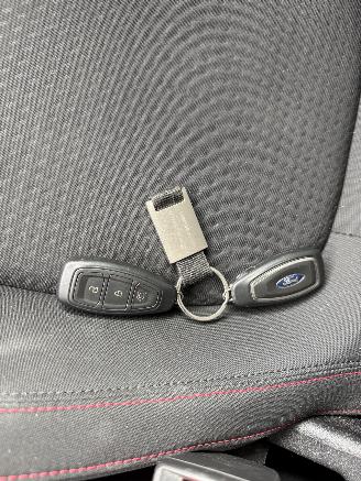 Ford Focus  picture 25