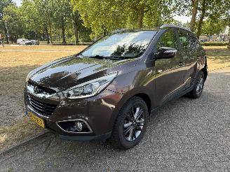 Vaurioauto  passenger cars Hyundai Tucson  2014/1