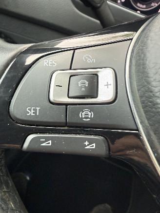Volkswagen Tiguan  picture 33