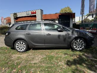 Opel Astra SPORTS TOURER picture 6