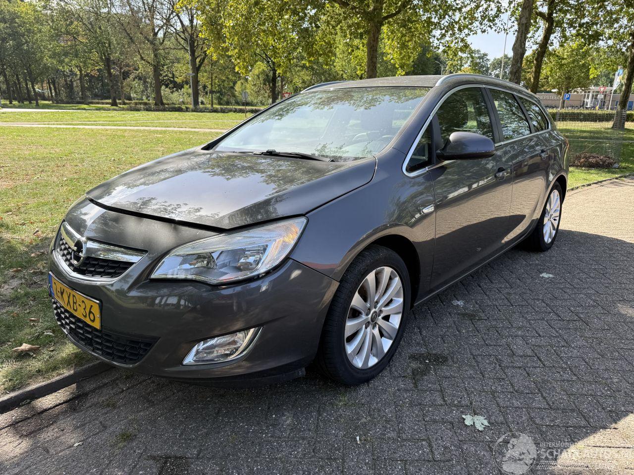 Opel Astra SPORTS TOURER