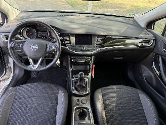 Opel Astra SPORTS TOURER+ picture 22