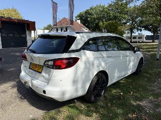 Opel Astra SPORTS TOURER+ picture 11