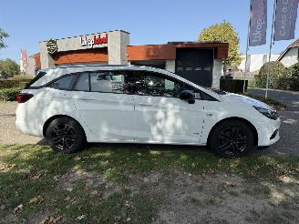 Opel Astra SPORTS TOURER+ picture 12