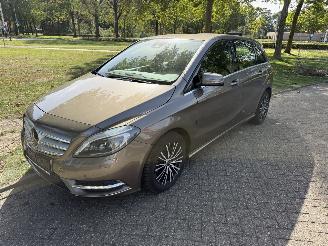 krockskadad bil auto Mercedes B-klasse  2012/1