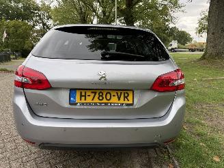 Peugeot 308  picture 4