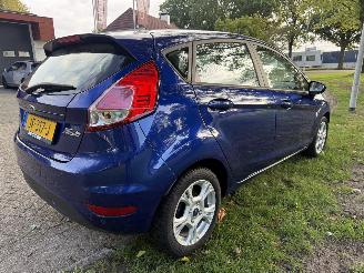 Ford Fiesta  picture 5