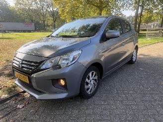krockskadad bil auto Mitsubishi Space-star  2020/1