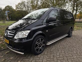 krockskadad bil bedrijf Mercedes Vito 113 CDI 2011/1