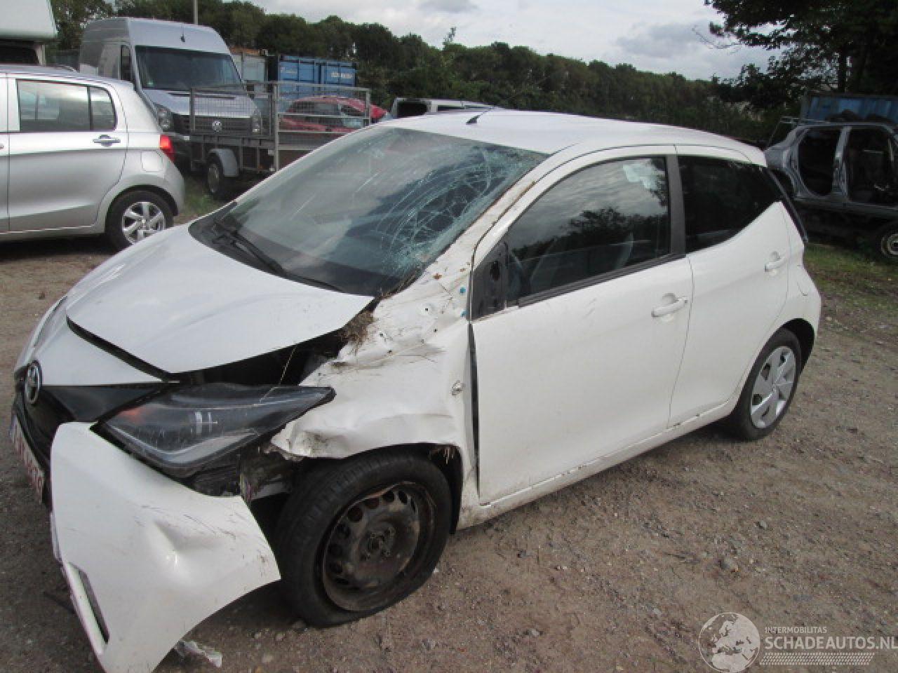 Toyota Aygo 1.0 X - 5 Drs