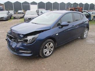 skadebil auto Opel Astra 1.5 CDTI Innovation HB 2020/10