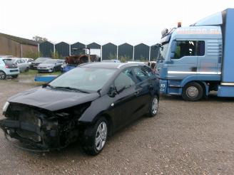 škoda osobní automobily Kia Ceed 1.6 CRDI Break Comfort 2014/2