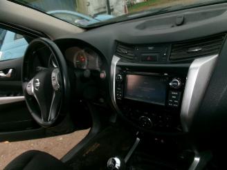 Nissan Navara 2.3 Dci NP300 Pickup Dubbel Cabine 4WD picture 27