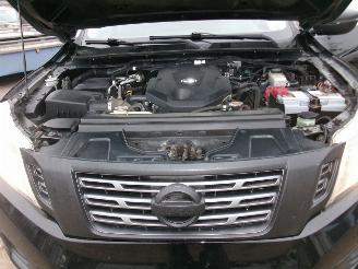 Nissan Navara 2.3 Dci NP300 Pickup Dubbel Cabine 4WD picture 31