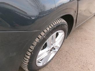 Kia Cee d 1.0 Break Lounge picture 11