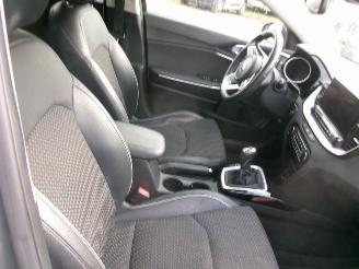 Kia Cee d 1.0 Break Lounge picture 22