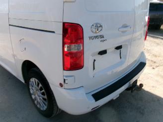 Toyota Proace 2.0 D Comfort picture 18
