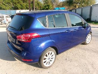 Ford B-Max 1.0 Titanium picture 4