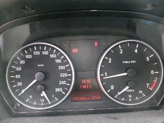 BMW 3-serie 318I picture 28
