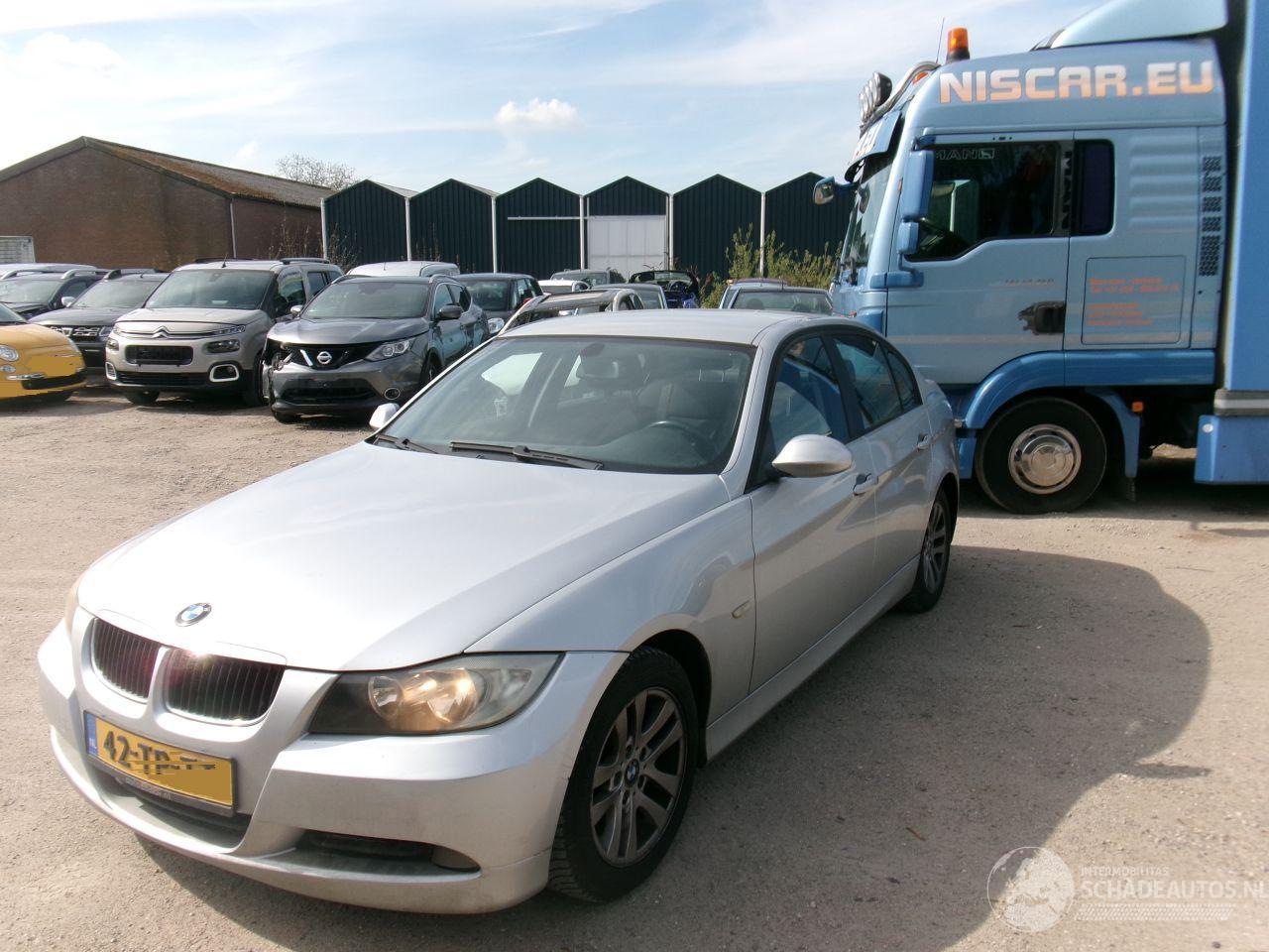 BMW 3-serie 318I