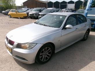 BMW 3-serie 318I picture 2