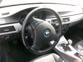 BMW 3-serie 318I picture 21