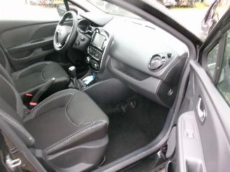 Renault Clio 0.9 Grandtour  Cool & Sound picture 17