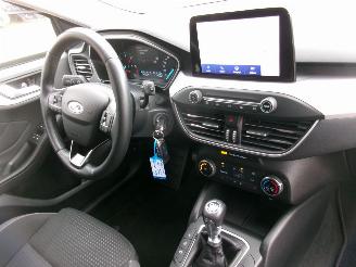 Ford Focus 1.5 Tdci  Break Cool & Connect picture 25