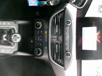 Ford Focus 1.5 Tdci  Break Cool & Connect picture 29