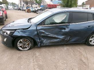 Ford Focus 1.5 Tdci  Break Cool & Connect picture 7
